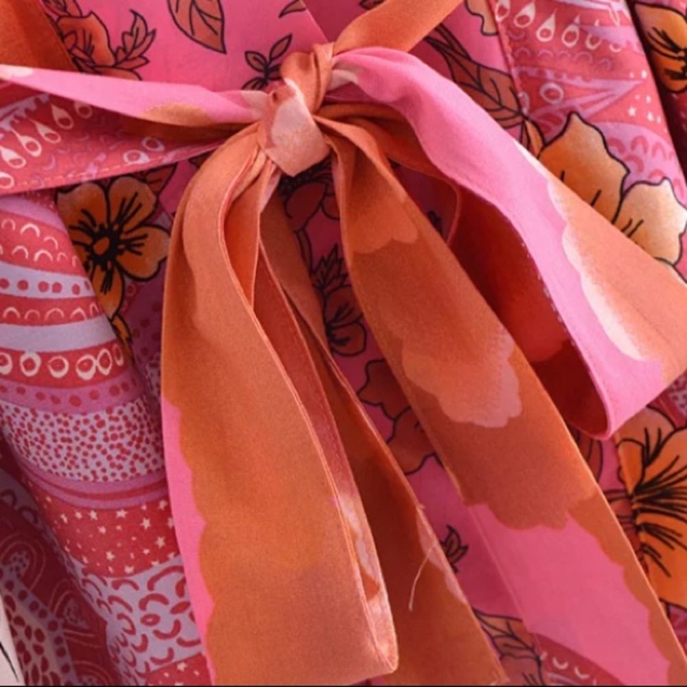 SOLD OUT Fuchsia Pink Cosmic Galaxy Moon Boho Short Kimono Coverup Robe - Picture 8 of 10
